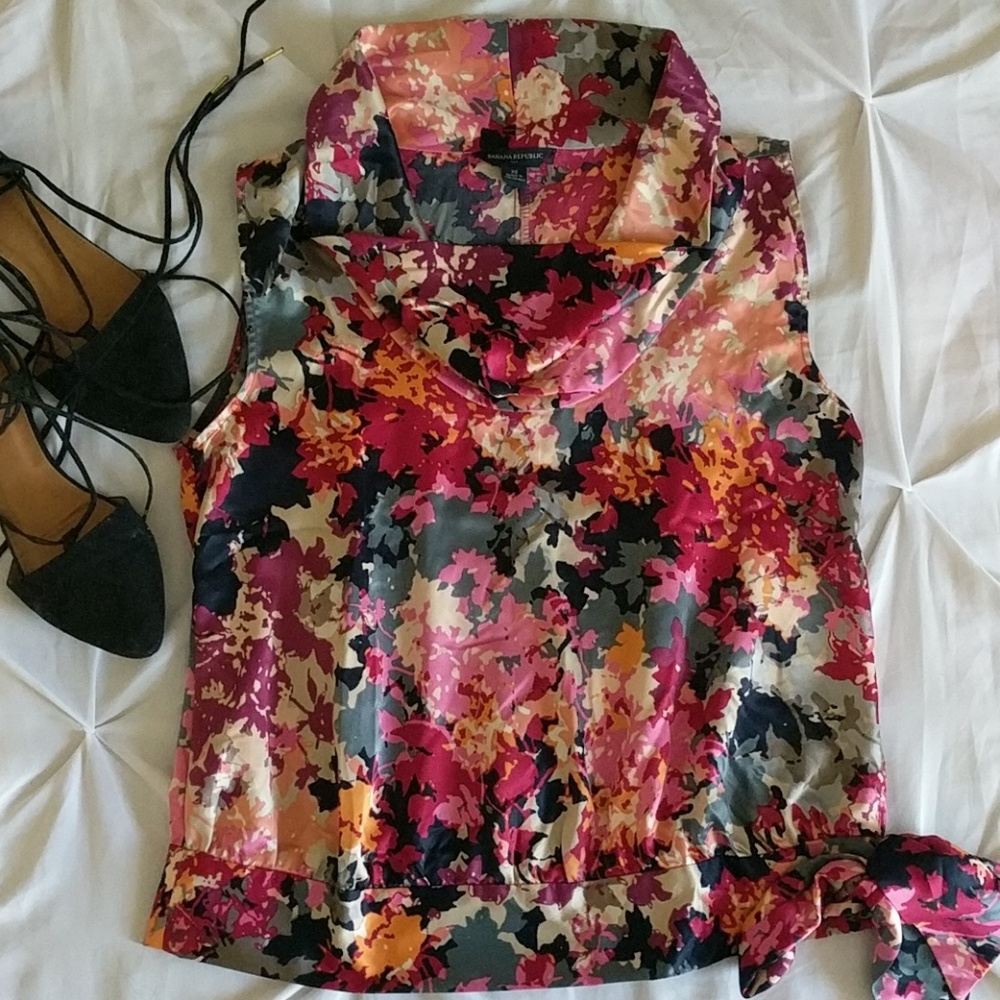 Banana Republic Magenta Floral Top Cowl Ne…